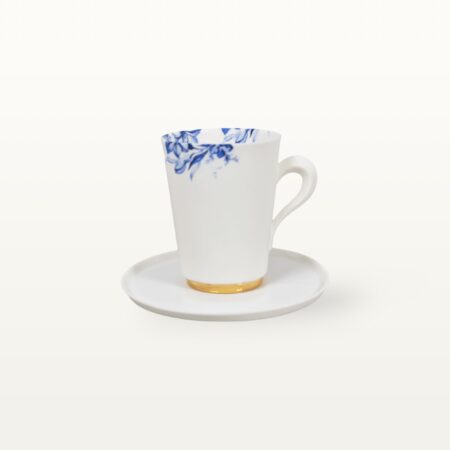 Mittlere Porzellantasse mit Untertasse - Blumen
