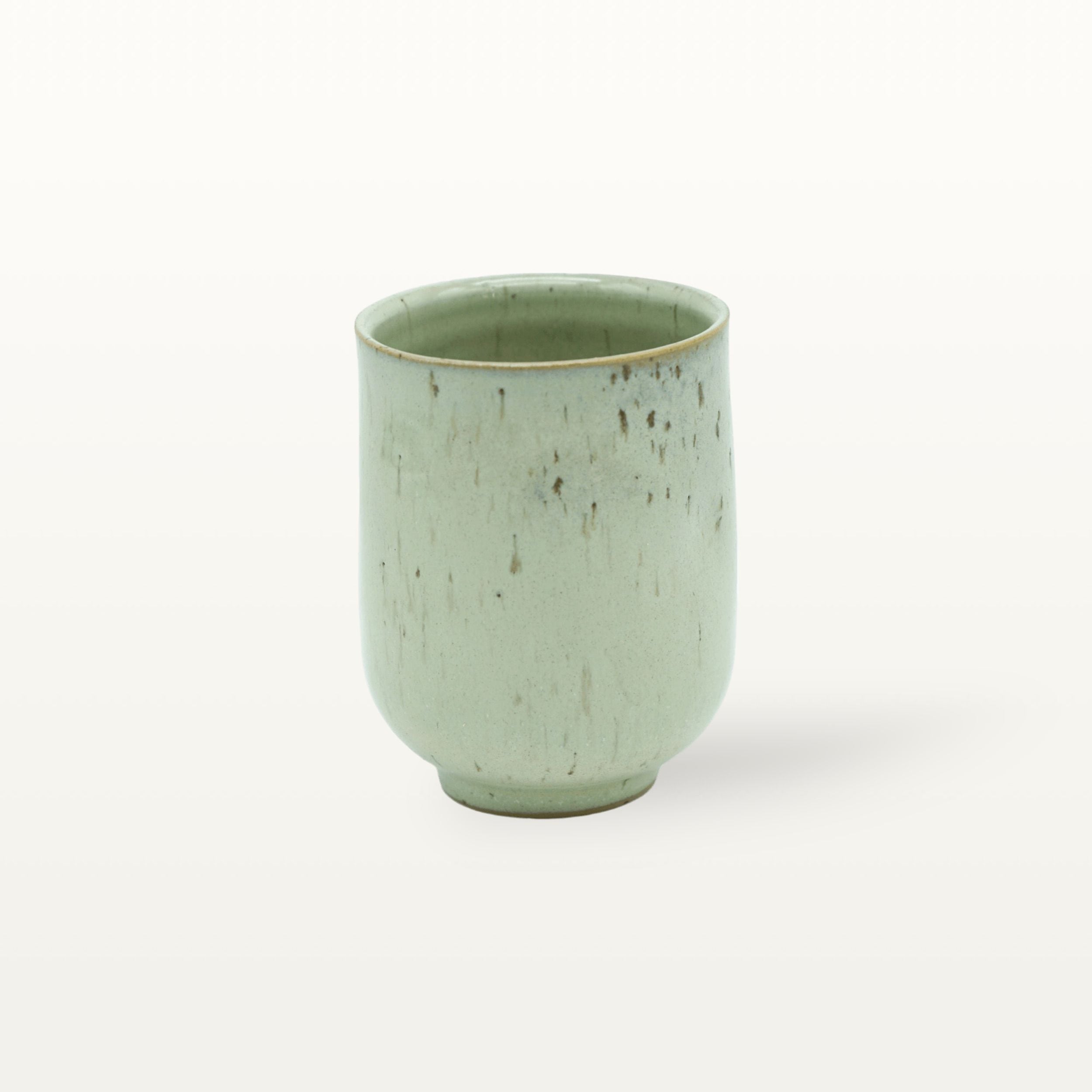 Becher "Oslo", mit Griffmulde - Hellgrün) 1 Becher "Oslo", mit Griffmulde - Hellgrün)