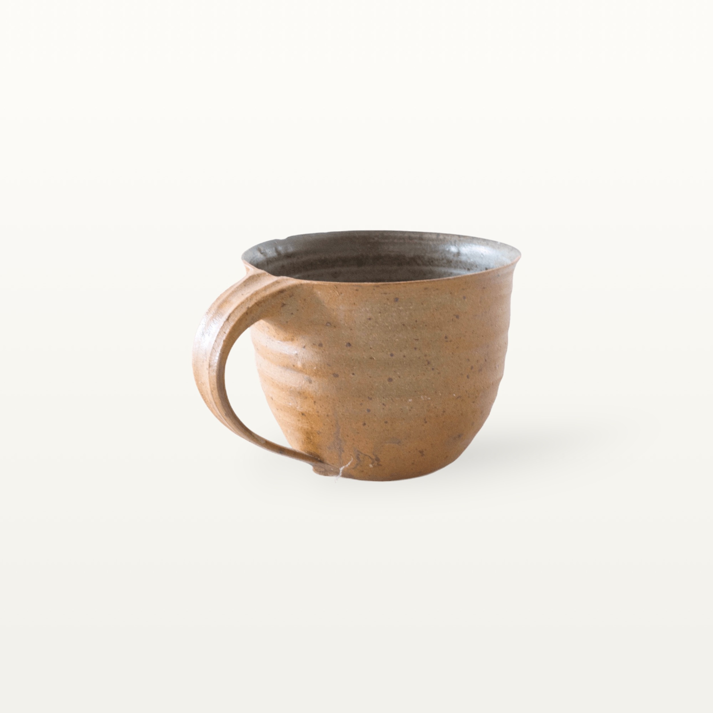 Alternative view of Flache, bauchige Tasse in rustikaler Optik - blau und braun