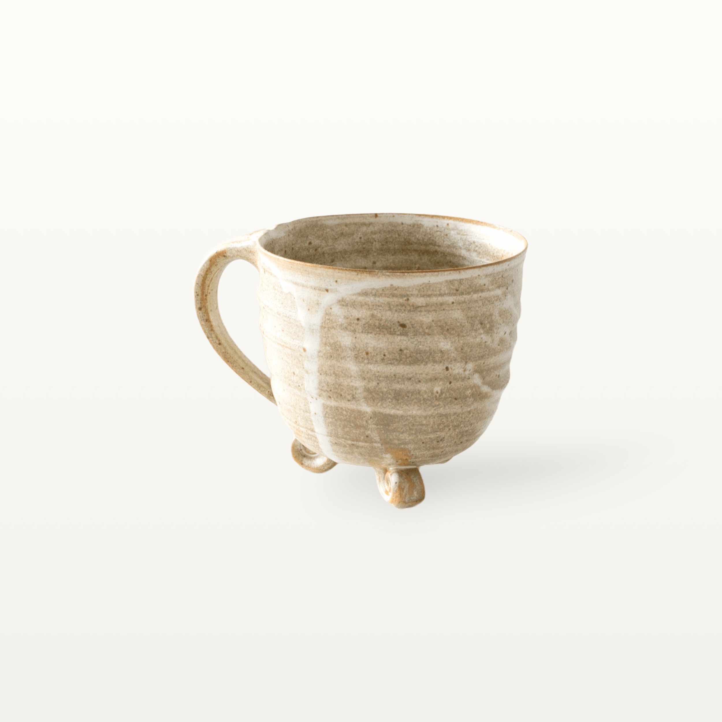 Besondere Dreifußtasse aus Keramik - Weiß