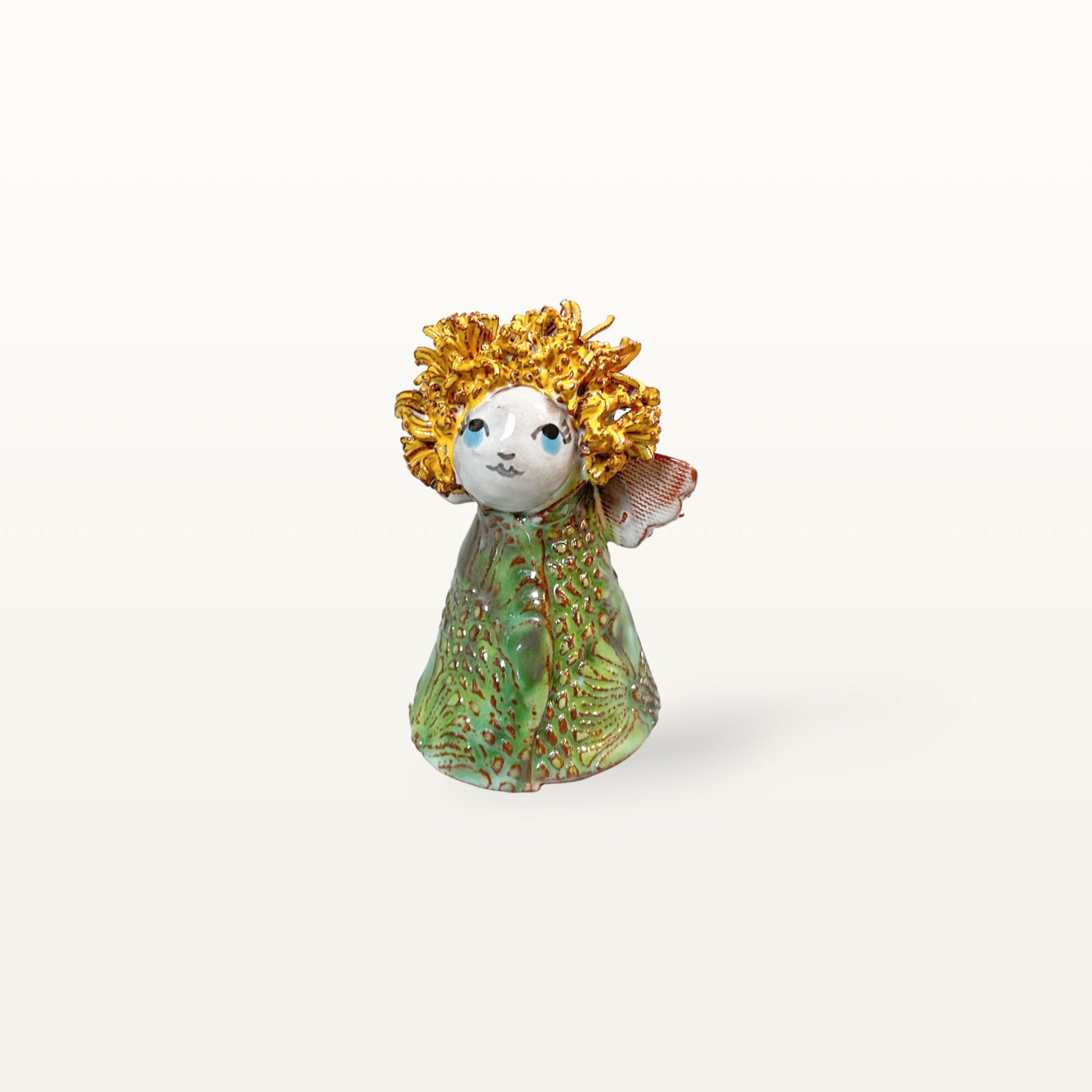 Mittelgroße, grüne Schutzengel Figur aus Keramik 9