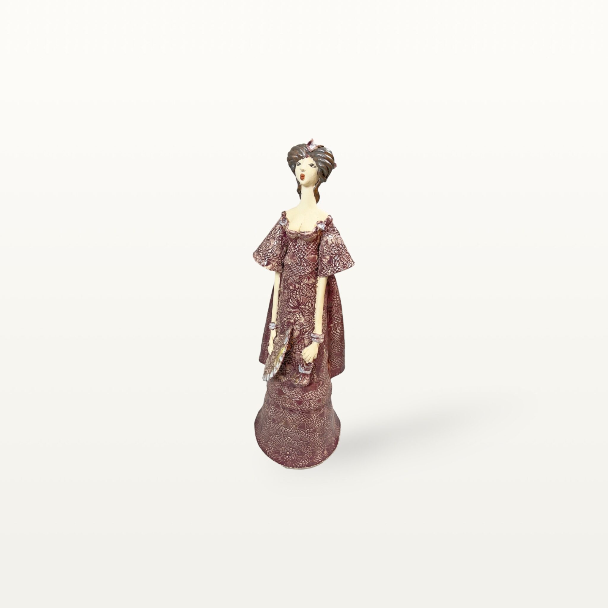 Elegante Frau als Keramik Figur im lila Kleid 2 Elegante Frau als Keramik Figur im lila Kleid – Bild 2