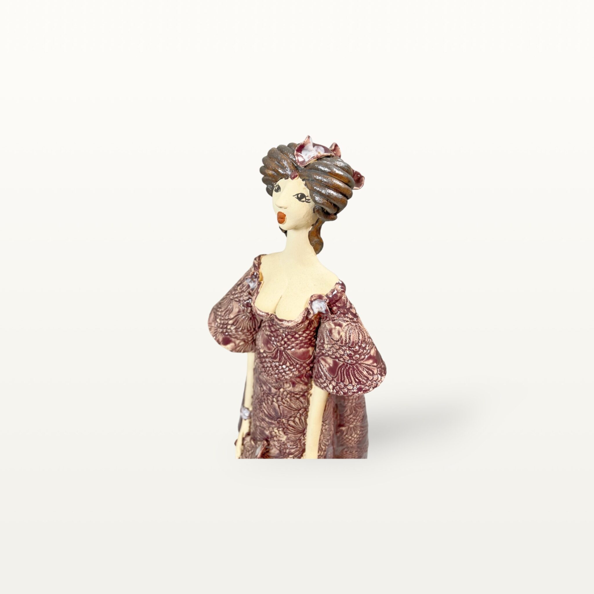 Elegante Frau als Keramik Figur im lila Kleid 3 Elegante Frau als Keramik Figur im lila Kleid – Bild 3