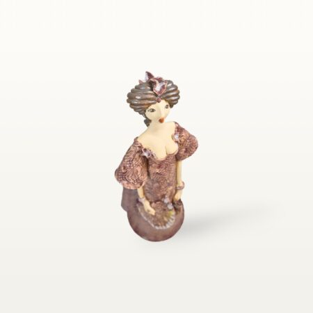 Elegante Frau als Keramik Figur im lila Kleid 8 Elegante Frau als Keramik Figur im lila Kleid – Bild 4