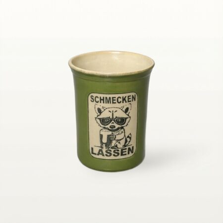 Große Tasse - Graphico Klartext - Waschbär - Grün