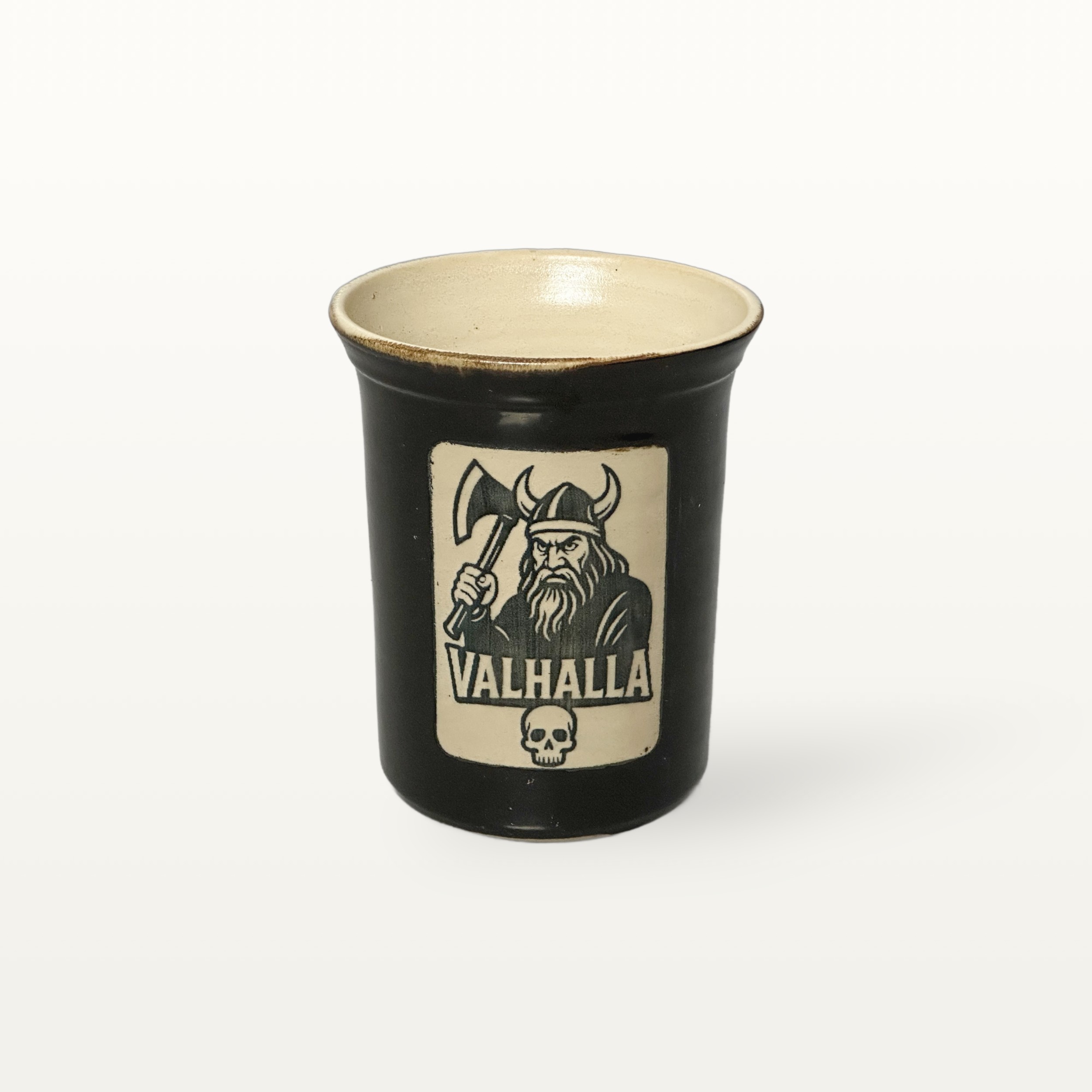 Große Tasse - Graphico Klartext - Valhalla - Schwarz 1 Große Tasse - Graphico Klartext - Valhalla - Schwarz